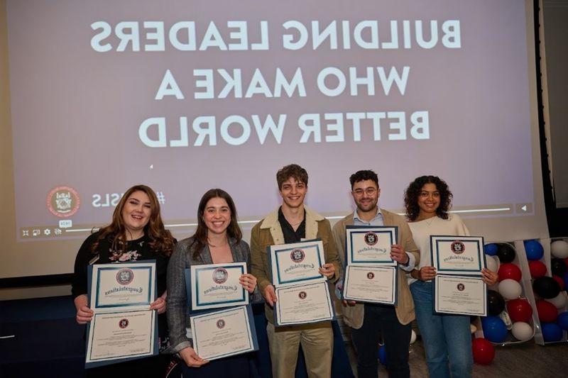 NSLS students with award